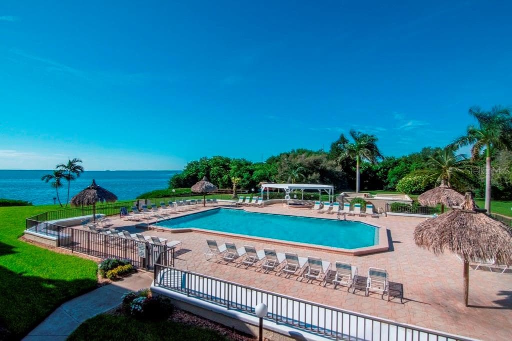 6372 PALMA DEL MAR BOULEVARD S UNIT 217 ST PETERSBURG, FL 33715