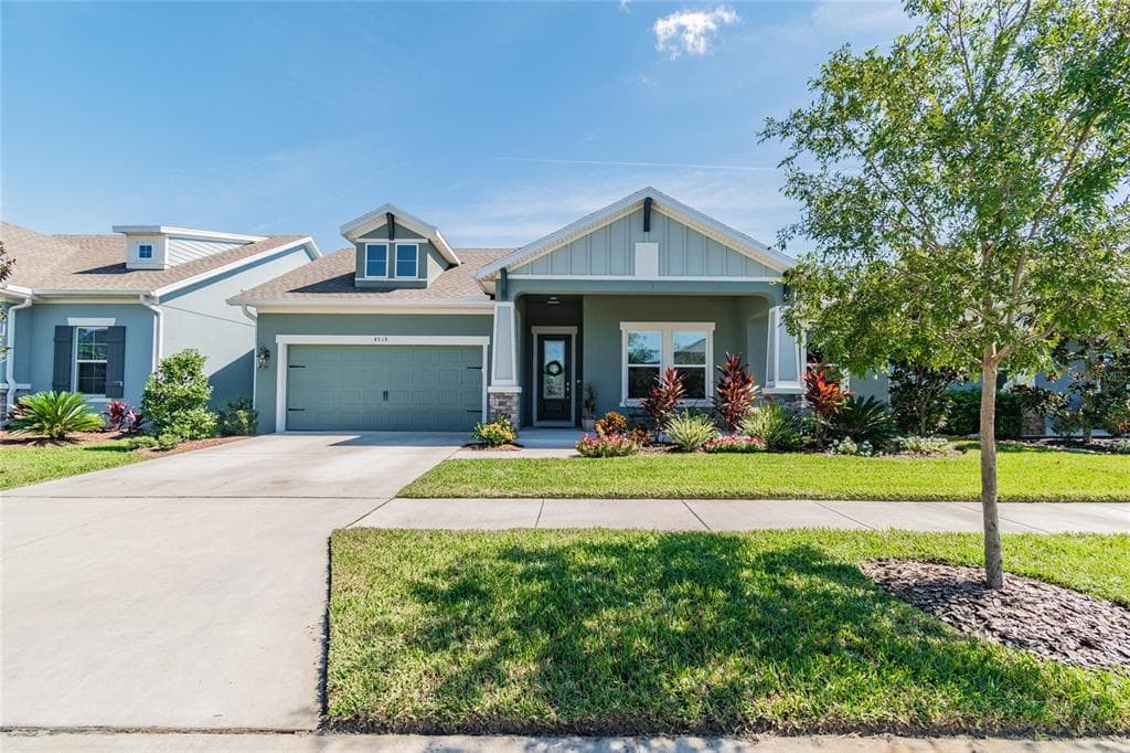 4518 TUNER BEND LAND O LAKES, FL 34638