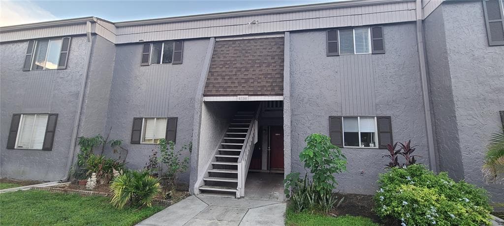 4036 CORTEZ DRIVE UNIT D TAMPA, FL 33614