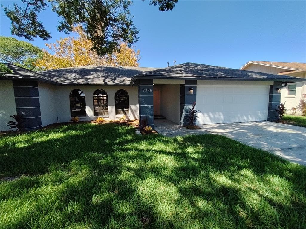 9295 125TH AVENUE LARGO, FL 33773