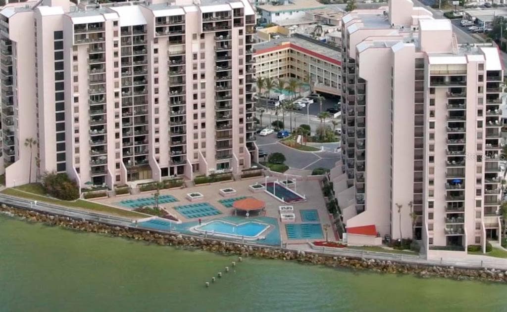 450 S GULFVIEW BOULEVARD UNIT 506 CLEARWATER BEACH, FL 33767