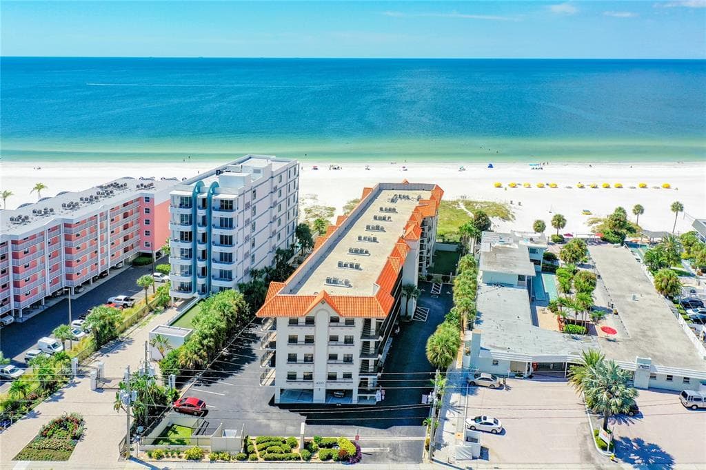 4000 GULF BOULEVARD UNIT 307 ST PETE BEACH, FL 33706