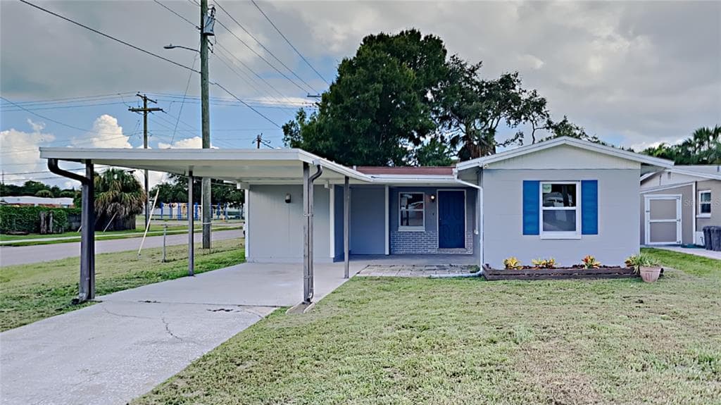 3702 W OKLAHOMA AVENUE TAMPA, FL 33611