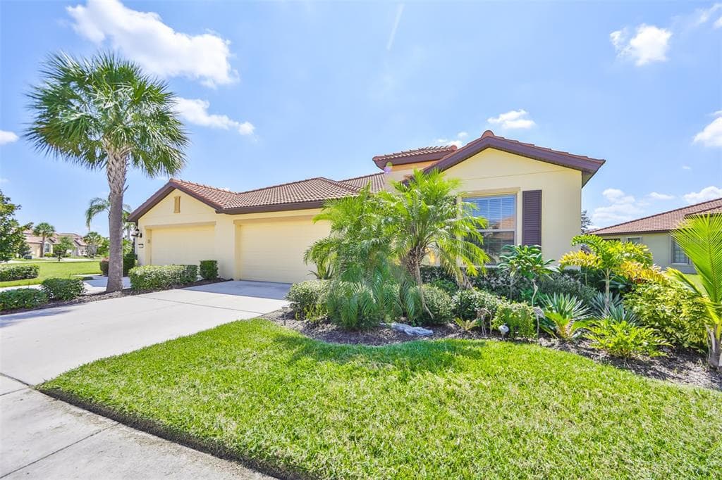 5464 SUNSET FALLS DRIVE APOLLO BEACH, FL 33572
