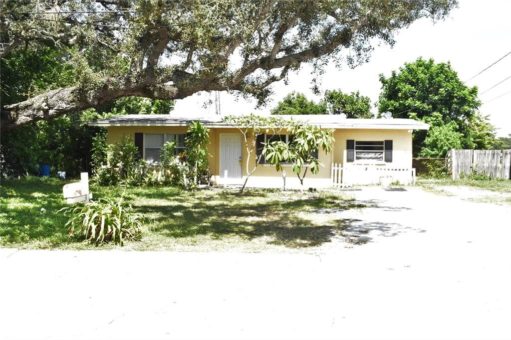 1224 BELLEVUE BOULEVARD CLEARWATER, FL 33756