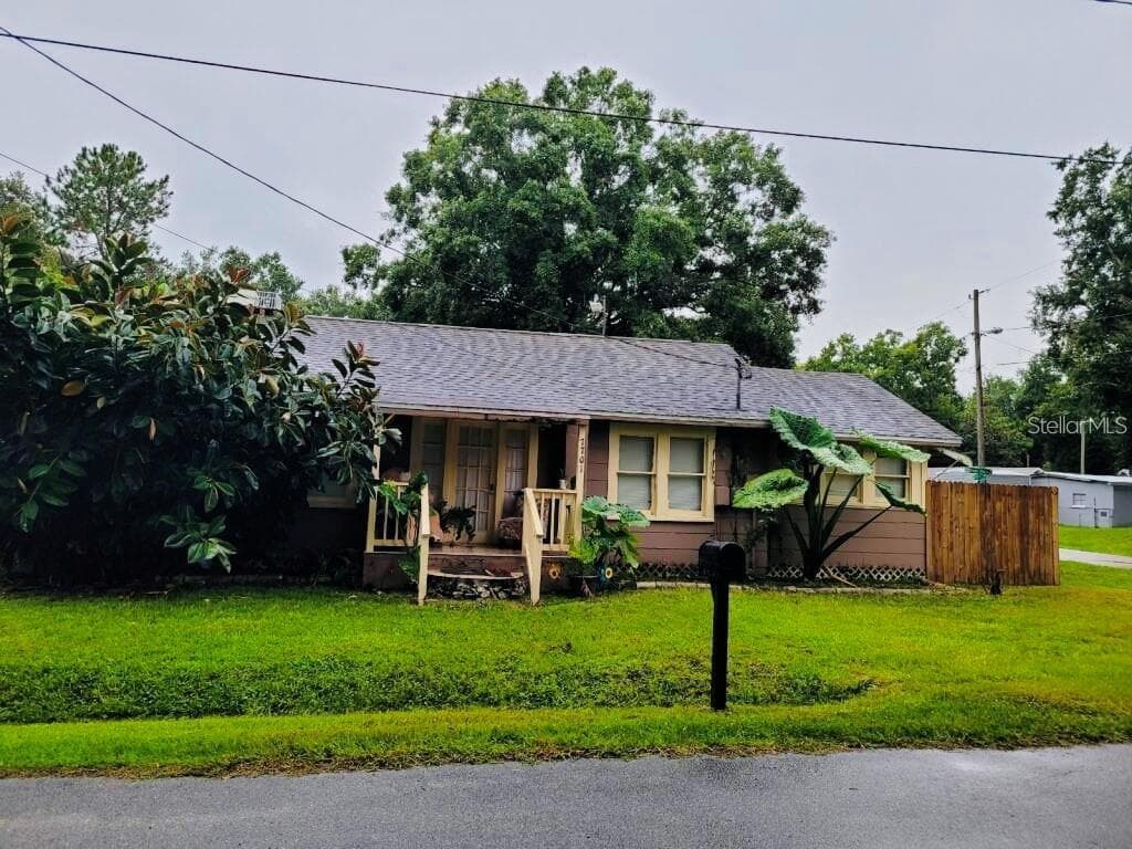 7701 E 25TH AVENUE TAMPA, FL 33619
