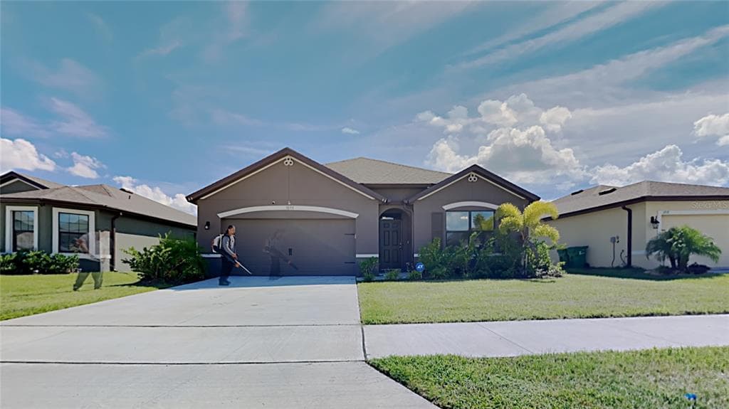 3707 LOGGERHEAD LANE MIMS, FL 32754