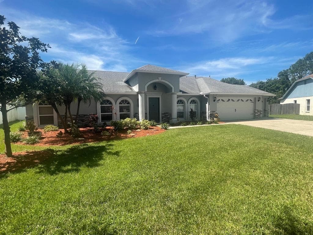 1353 SCATTERED PINES PLACE WESLEY CHAPEL, FL 33543