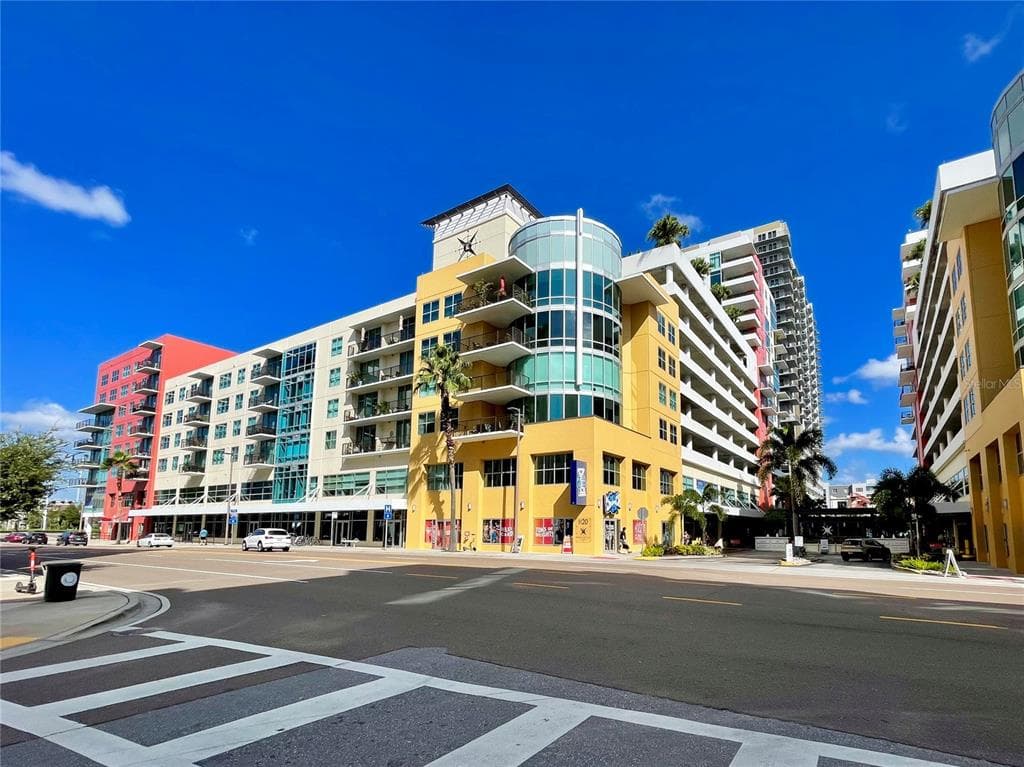 1120 E KENNEDY BOULEVARD UNIT 912 TAMPA, FL 33602