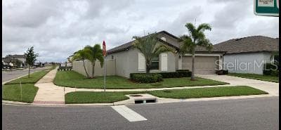 7202 OZELLO TRAIL AVENUE RUSKIN, FL 33573