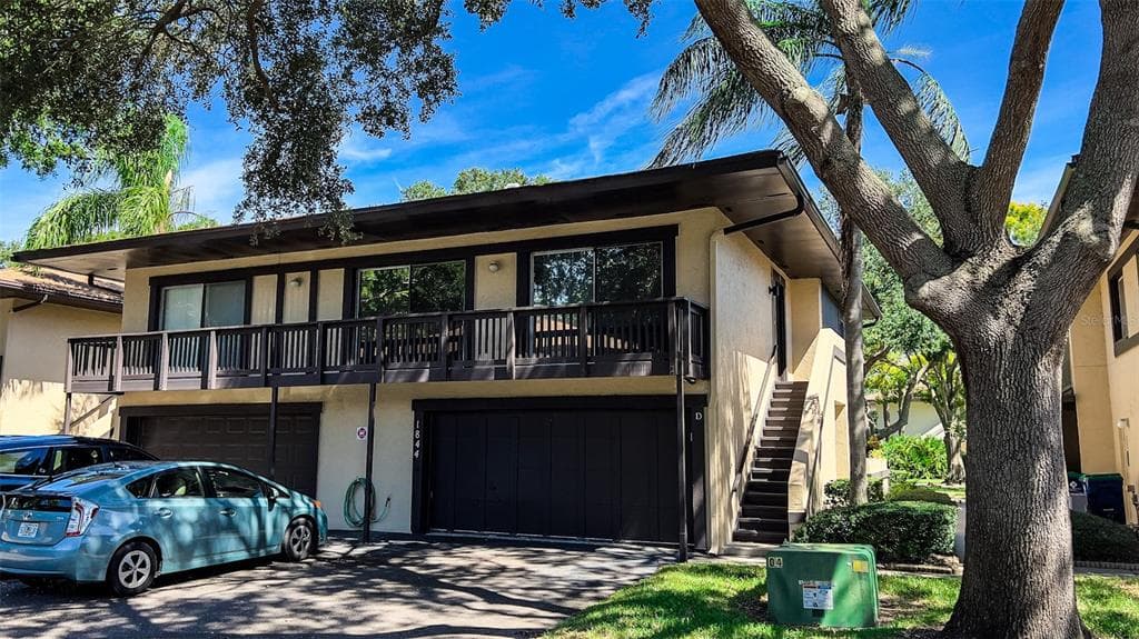 1844 BOUGH AVENUE UNIT D CLEARWATER, FL 33760