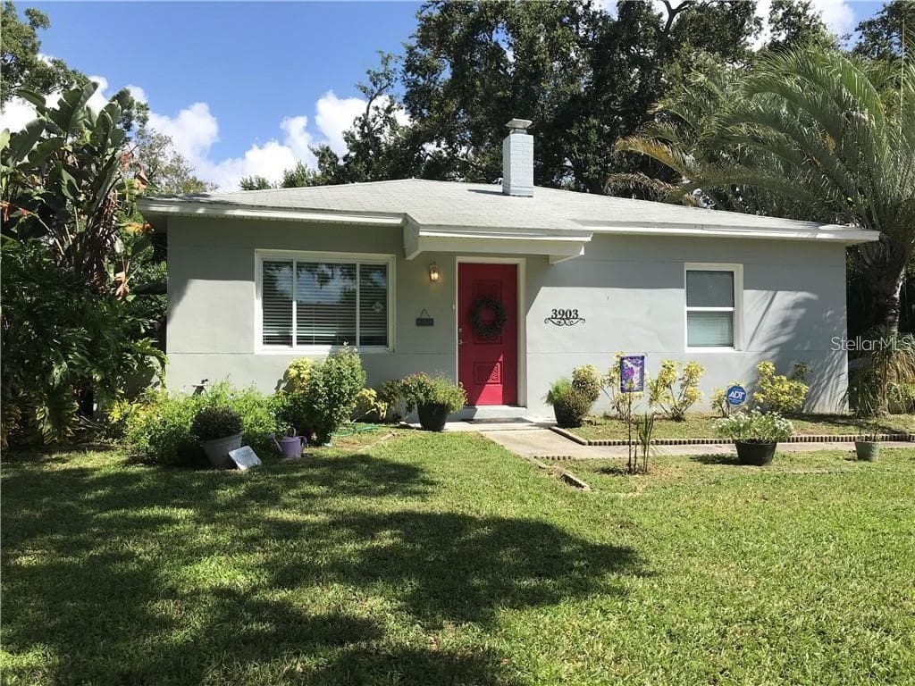 3903 W BAY VISTA AVENUE TAMPA, FL 33611