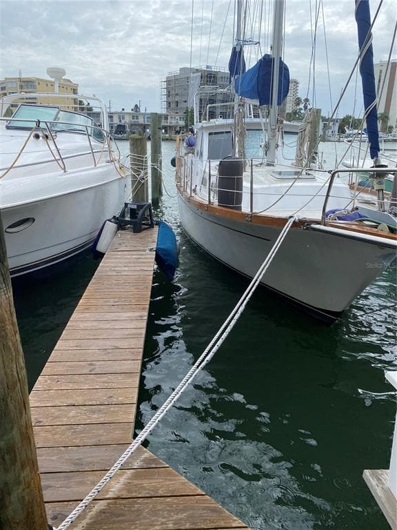 200 WINDWARD PASSAGE UNIT 106 CLEARWATER, FL 33767