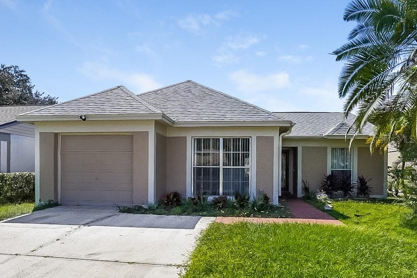 8920 CAMINO VILLA BOULEVARD TAMPA, FL 33635