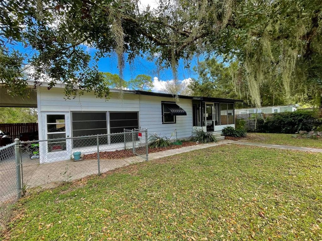 4714 ELLERBE DRIVE LAKELAND, FL 33801