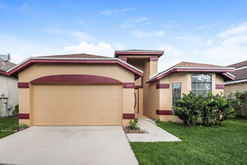 12523 EARNEST AVENUE ORLANDO, FL 32837