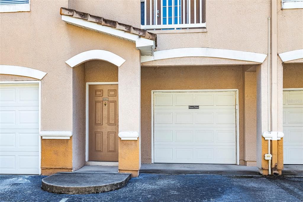 10539 VILLA VIEW CIRCLE UNIT 10539 TAMPA, FL 33647