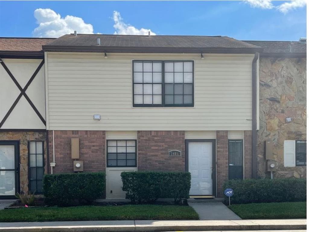 3406 SUNRISE VILLAS COURT N TAMPA, FL 33614
