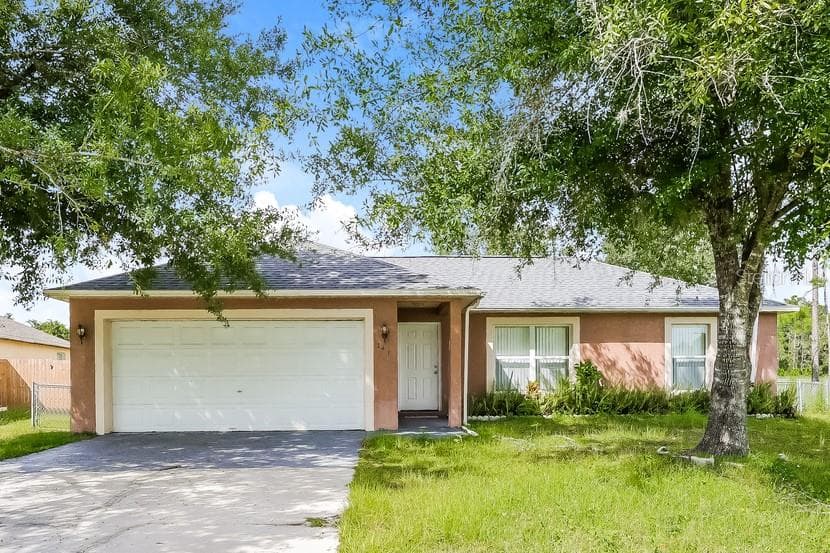 341 CHELMSFORD COURT KISSIMMEE, FL 34758