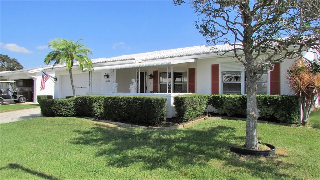 9175 34TH WAY N UNIT 17 PINELLAS PARK, FL 33782
