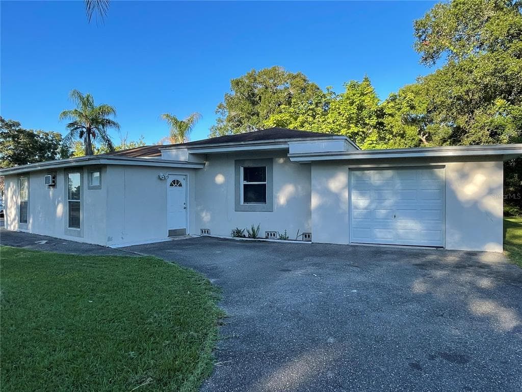 2501 47TH AVENUE N ST PETERSBURG, FL 33714