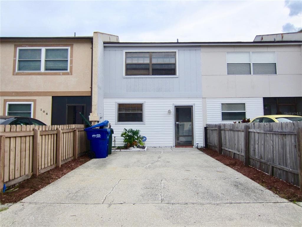 3010 S PINES DRIVE UNIT 105 LARGO, FL 33771