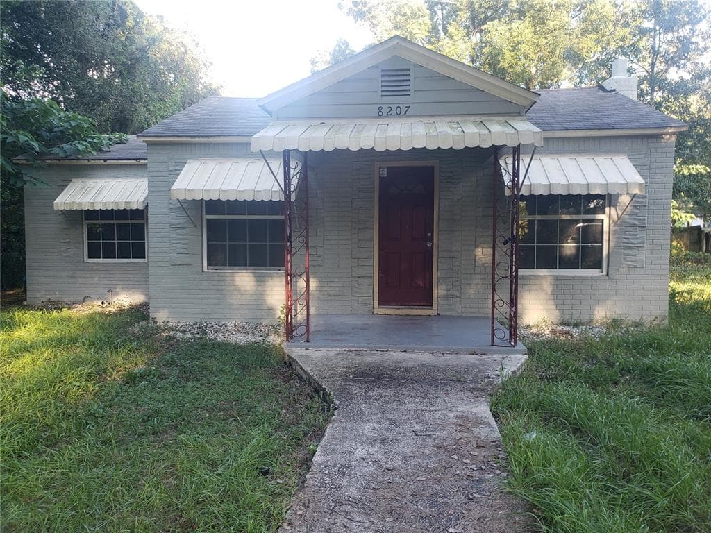 8207 N 14TH STREET TAMPA, FL 33604