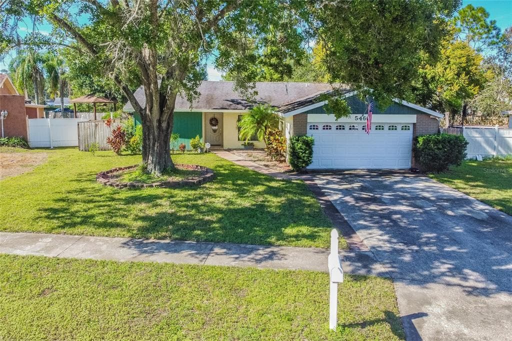 5466 FULMAR DRIVE TAMPA, FL 33625