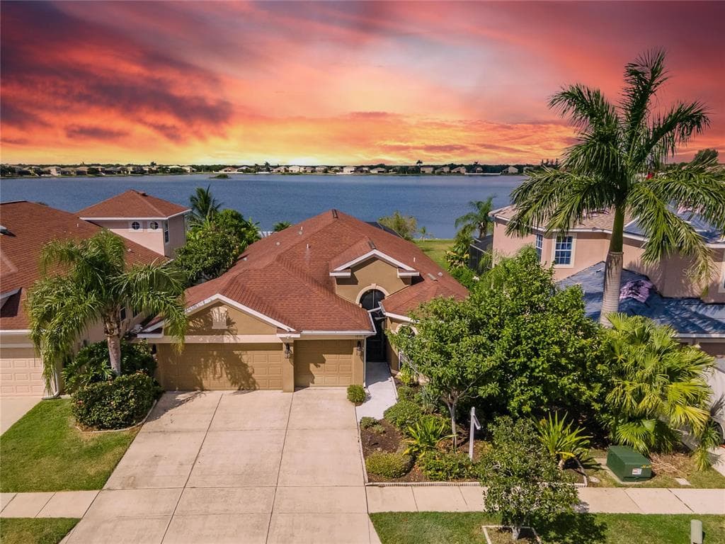 1856 MIRA LAGO CIRCLE RUSKIN, FL 33570