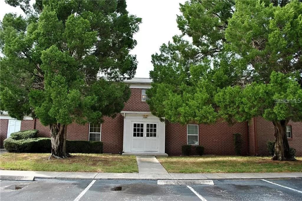 8520 9TH WAY N UNIT D ST PETERSBURG, FL 33702