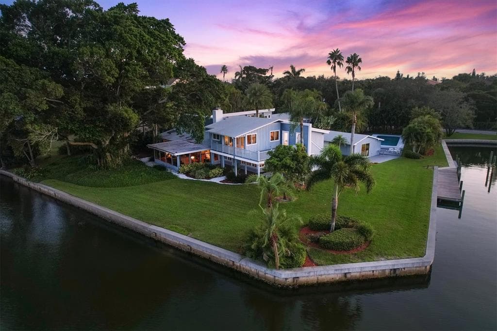 4089 ROBERTS POINT ROAD SARASOTA, FL 34242