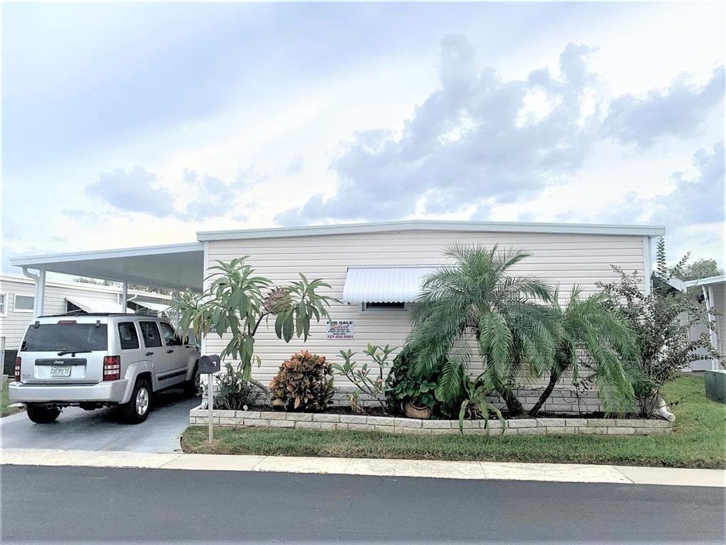 10298 BROADVIEW DRIVE UNIT 64 LARGO, FL 33773