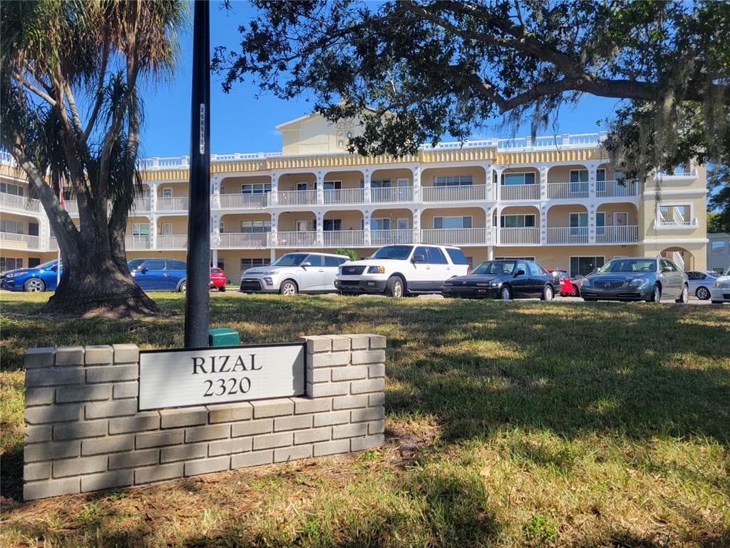 2320 BRISBANE STREET UNIT 58 CLEARWATER, FL 33763