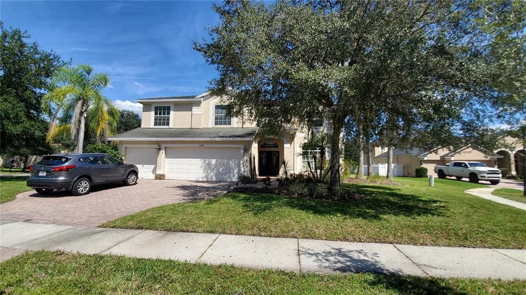 16303 DOUNE COURT TAMPA, FL 33647