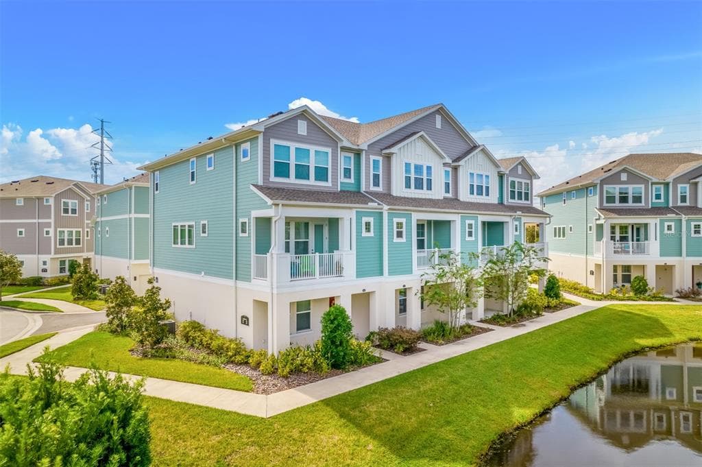 9543 CAVENDISH DRIVE TAMPA, FL 33626