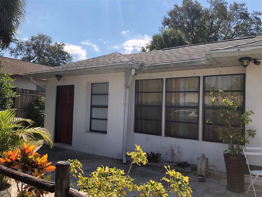 6108 MONTANA AVENUE NEW PORT RICHEY, FL 34653