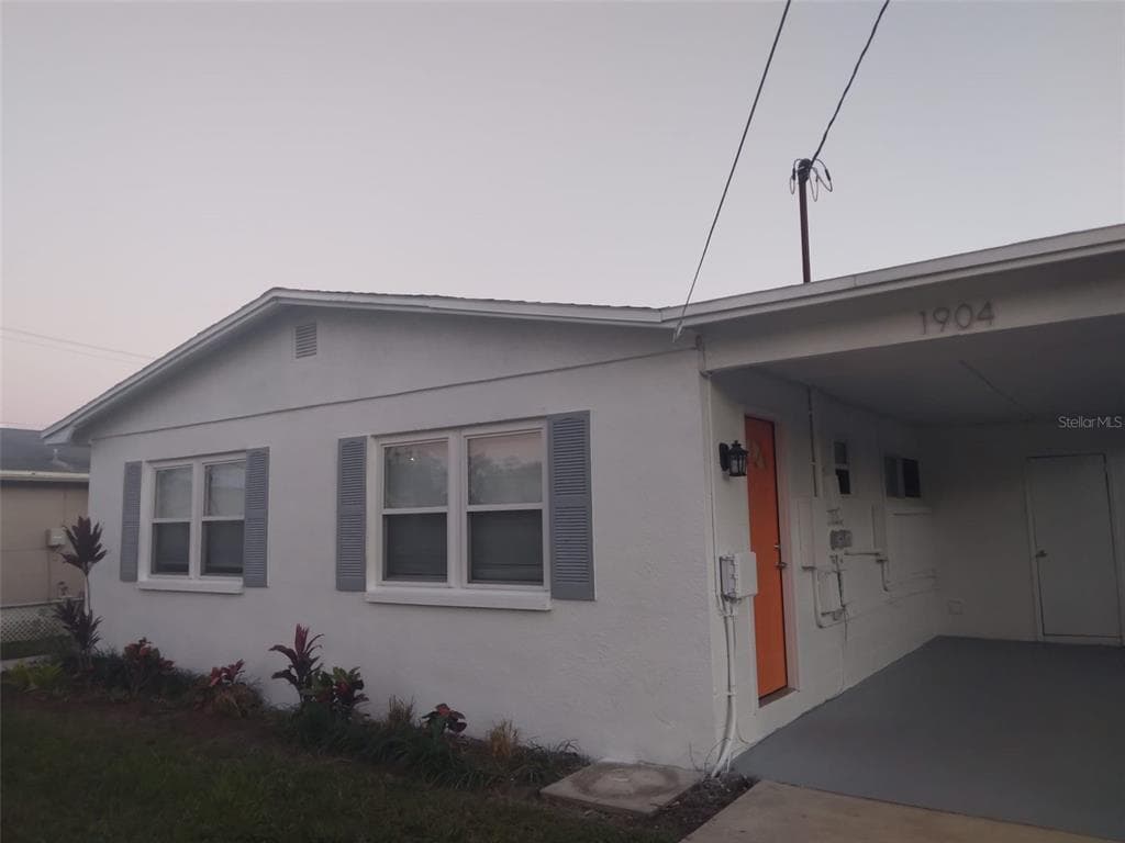 1904 W CYPRESS STREET TAMPA, FL 33606