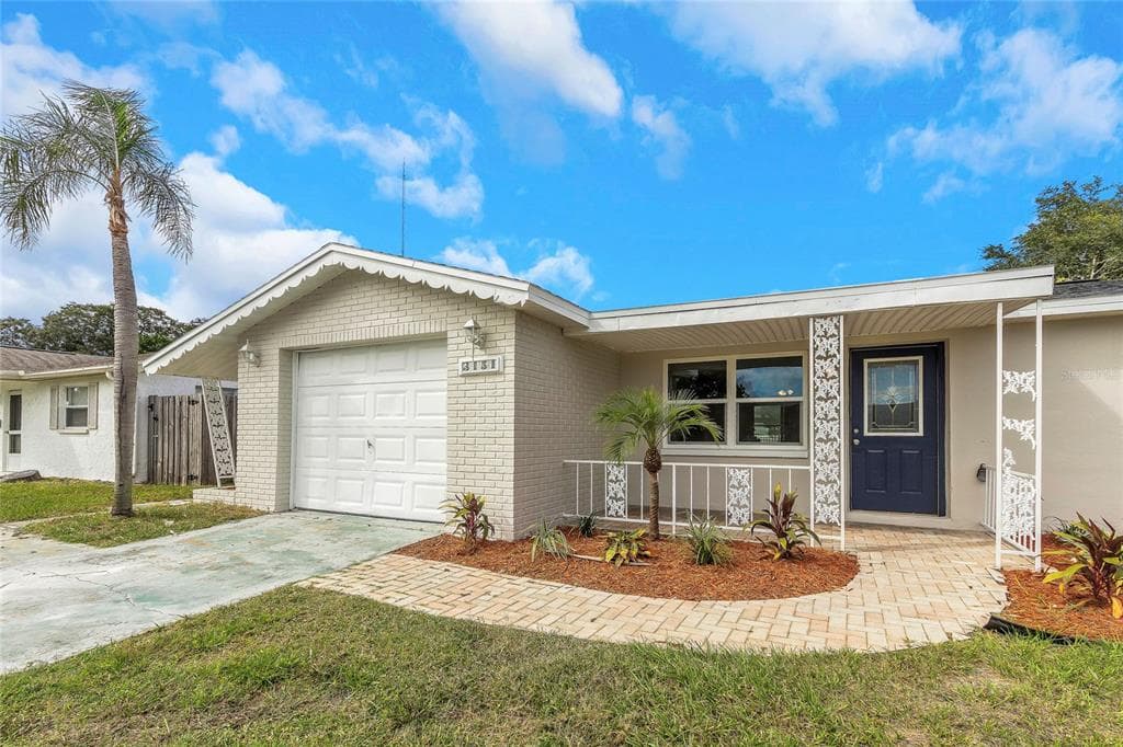 3151 HOLIDAY LAKE DRIVE HOLIDAY, FL 34691