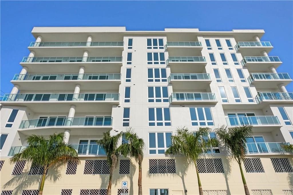 15 AVALON STREET UNIT 504