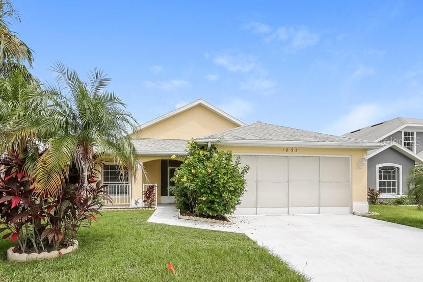 1853 WIMBLEDON STREET KISSIMMEE, FL 34743