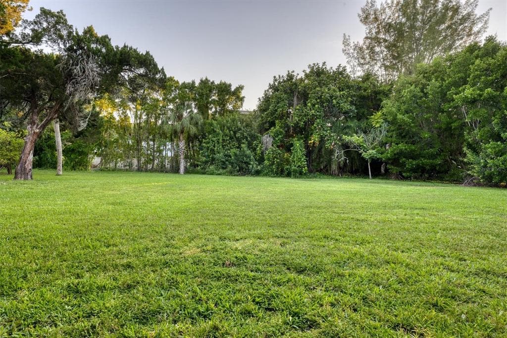 0 ROBERTS POINT ROAD SARASOTA, FL 34242