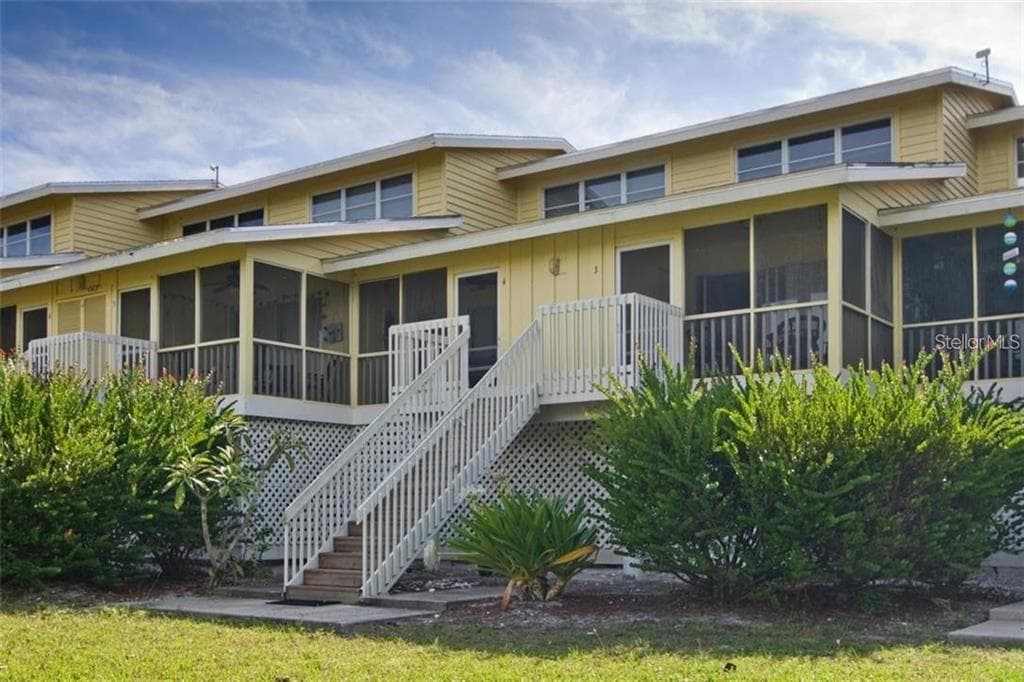 9400 LITTLE GASPARILLA ISLAND UNIT F4 PLACIDA, FL 33946