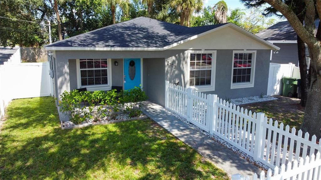 2702 E 15TH AVENUE TAMPA, FL 33605