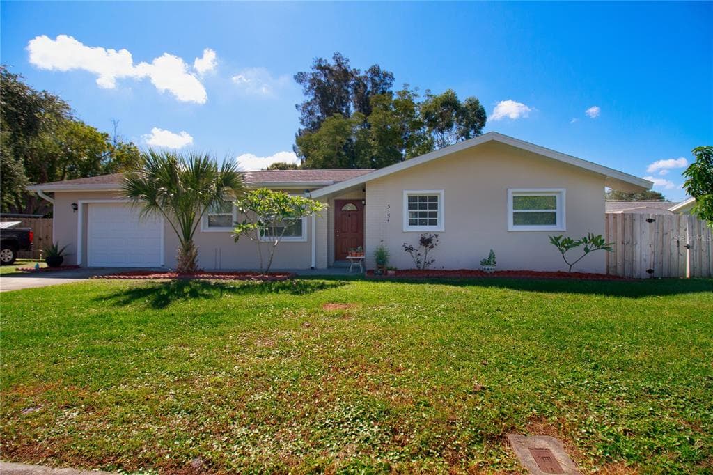 3154 DRYER AVENUE LARGO, FL 33770