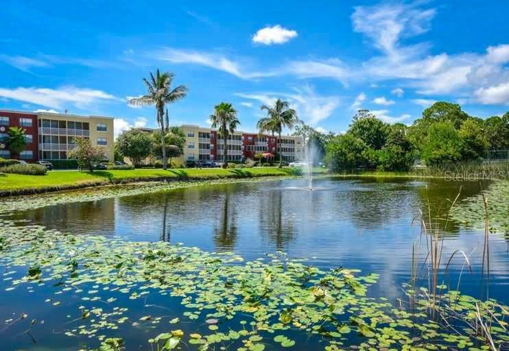 2755 COCONUT BAY LANE UNIT 114 SARASOTA, FL 34237