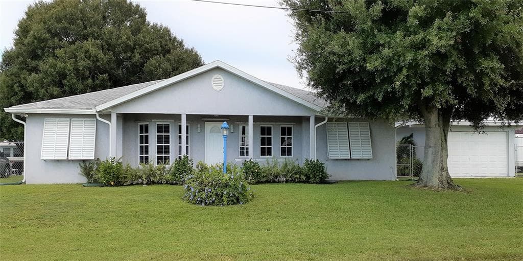 1922 SE 33RD STREET OKEECHOBEE, FL 34974