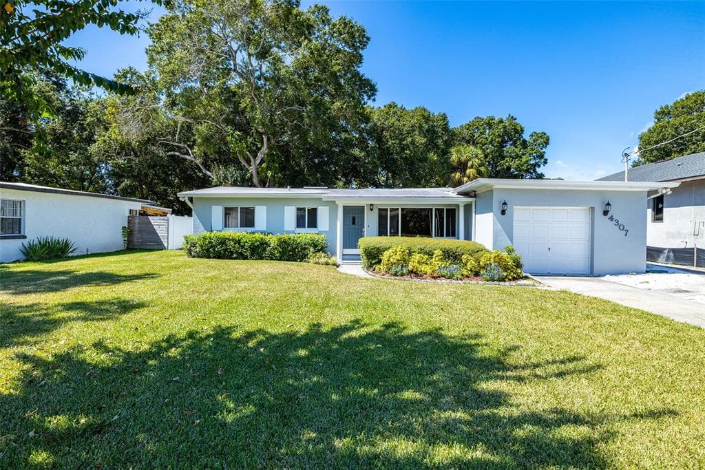 4307 S THATCHER AVENUE TAMPA, FL 33611