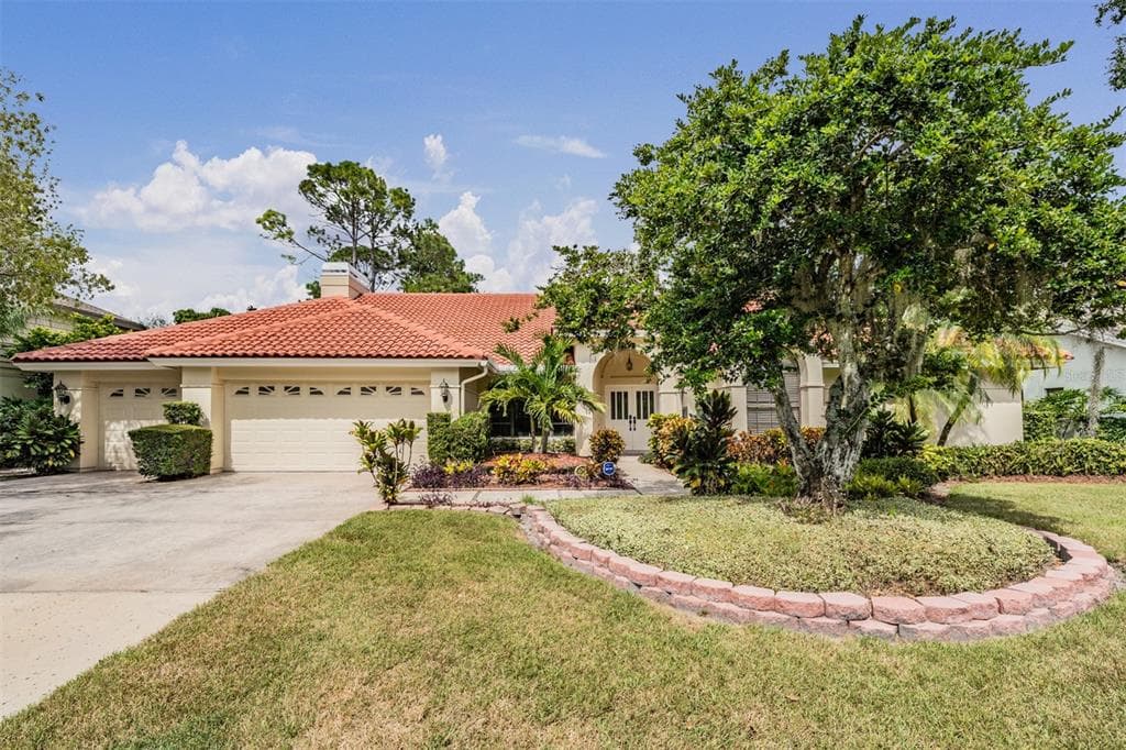 6207 IROQUOIS COURT