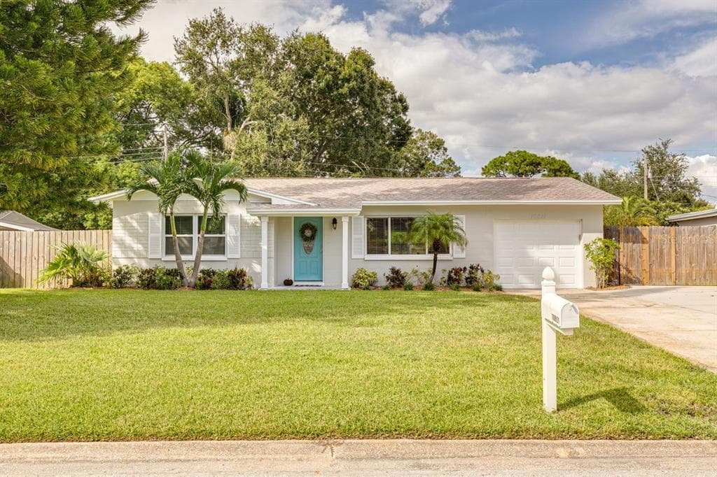 10821 115TH AVENUE LARGO, FL 33778