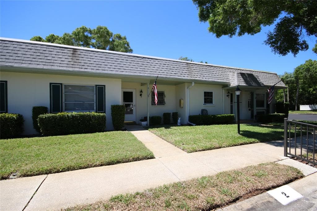1411 NORMANDY PARK DR DRIVE UNIT 2 CLEARWATER, FL 33756